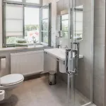 Freyhof 4*